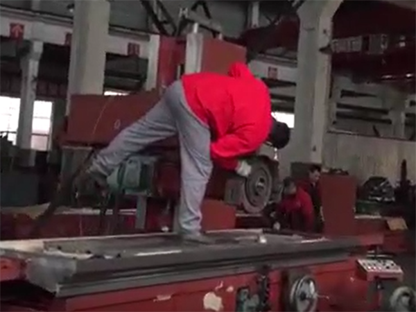 M7132Cx20卧轴矩台平面磨床